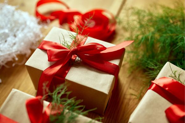 Eco-Friendly Secret Santa Gift Ideas for Coworkers in 2025