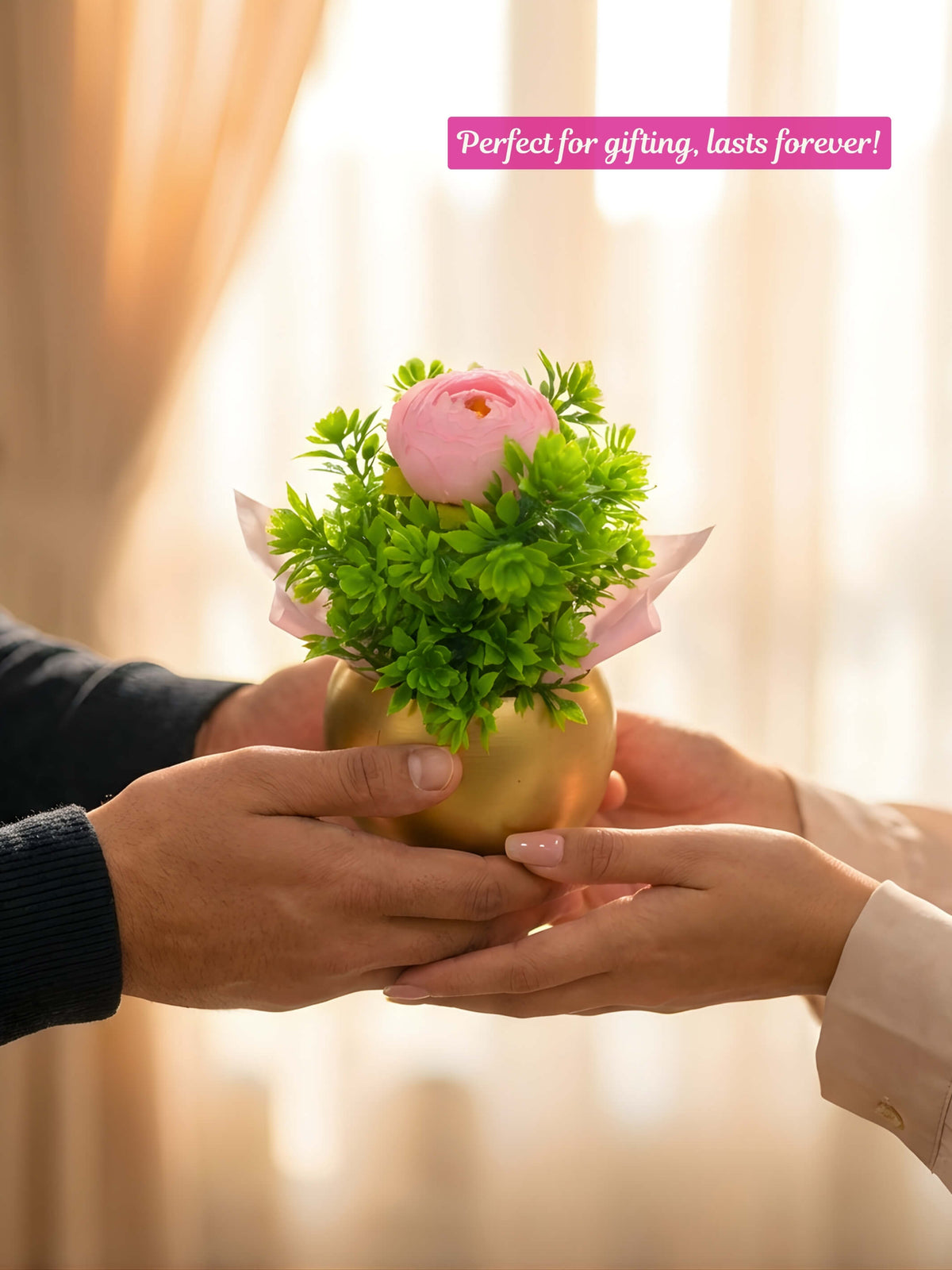 Gold Metal Pot with Artificial Plants – Set of 50