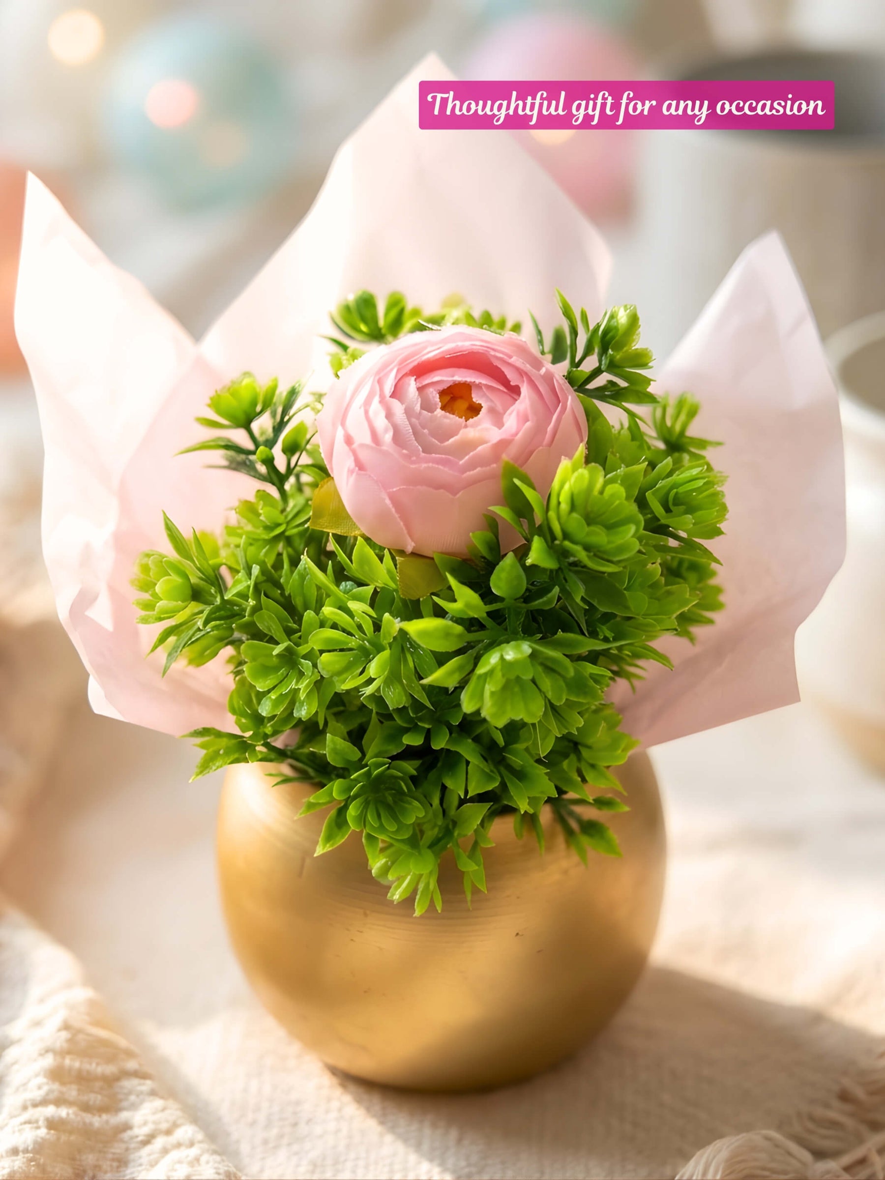 Gold Metal Pot with Artificial Plants – Set of 50