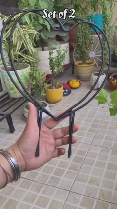 Heart-Shaped Metal Support Ring for Plants - Set of 2