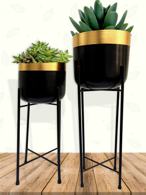metal plant pots